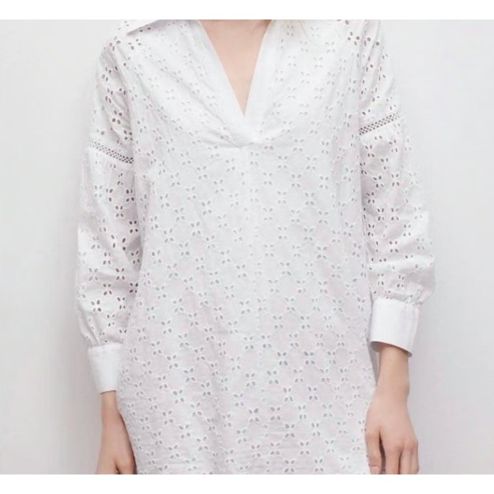 Zara White Eyelet Embroidered V-Neck Tunic Mini Dress Womens Size Medium